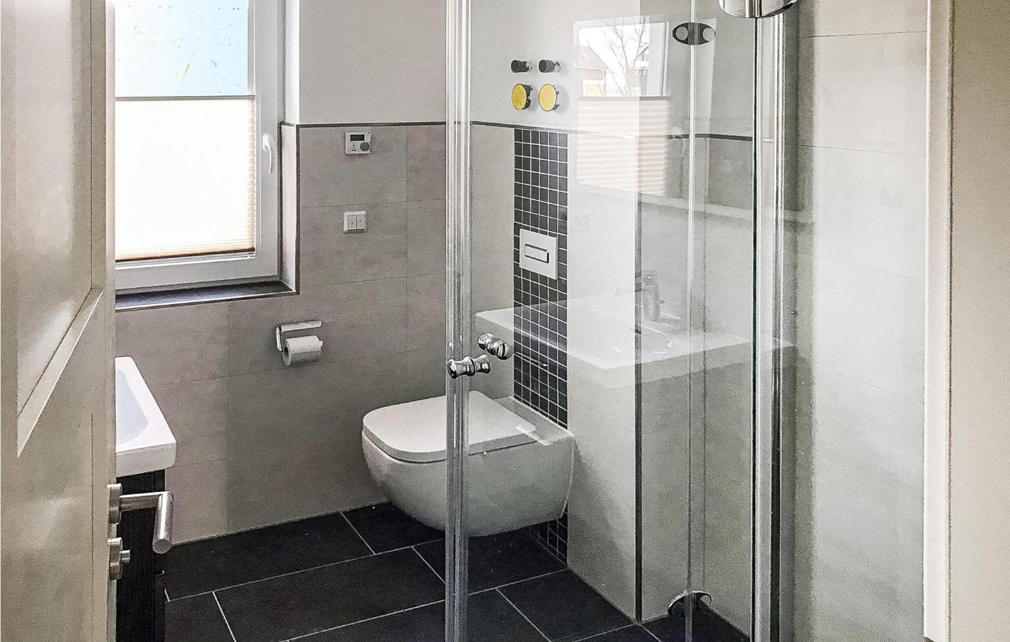 2 Bedroom Cozy Apartment In Rechlin Exteriér fotografie